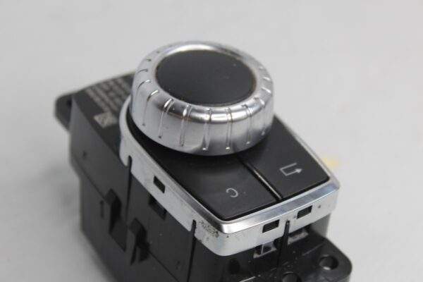 Mercedes Benz W176 W117 A CLA Class Multimedia Radio Control Switch A2469001309