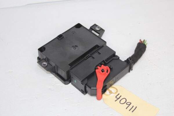 Mercedes Benz W176 W117 A CLA Class Parking Brake Control Unit A2469003014