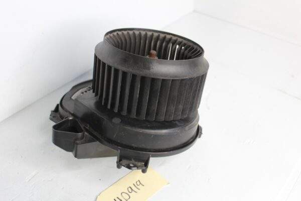 Mercedes Benz W176 W117 A CLA Class Blower Fan Motor A2229060303, A2469062501