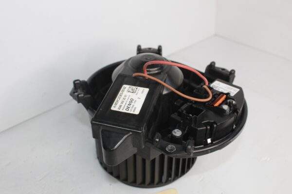 Mercedes Benz W176 W117 A CLA Class Blower Fan Motor A2229060303, A2469062501