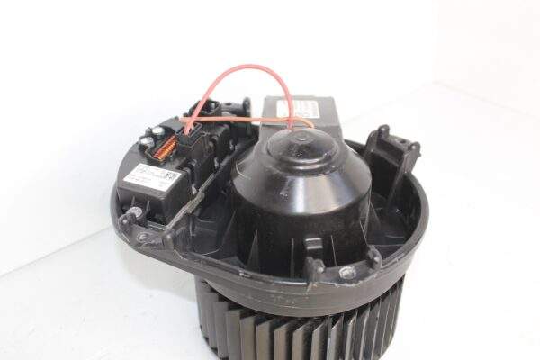 Mercedes Benz W176 W117 A CLA Class Blower Fan Motor A2229060303, A2469062501