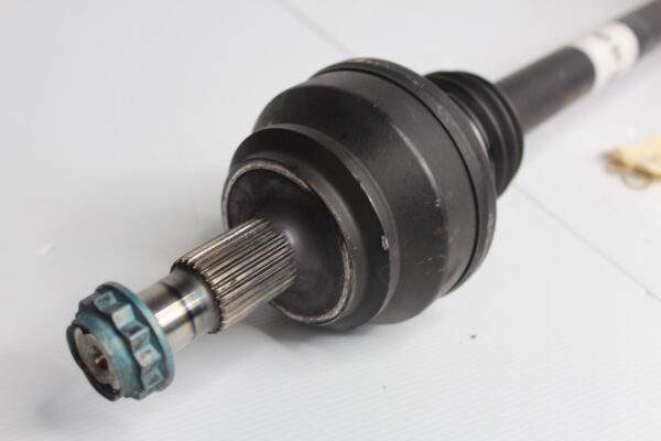 Mercedes Benz W205 C63S Coupe Rear Right Axle Driveshaft CV A2053500914