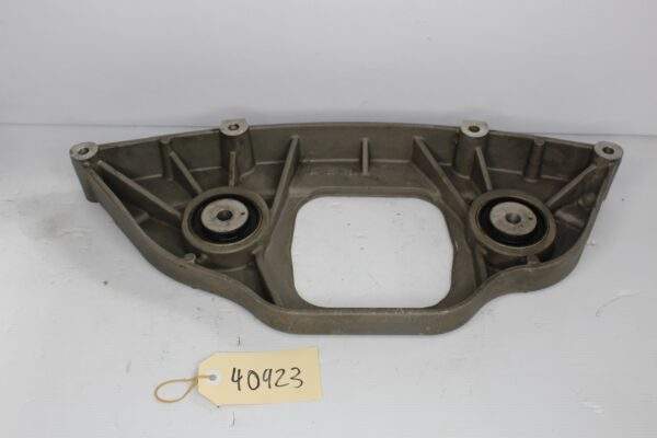 Mercedes Benz W205 C63S Rear Differential Mount Bracket A2053521301