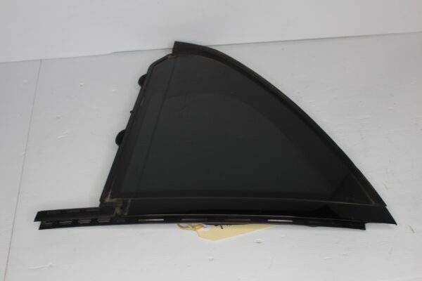 Mercedes Benz W205 C Class Rear Right Door Quarter Window Glass A2057306200