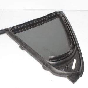 Mercedes Benz W205 C Class Rear Right Door Quarter Window Glass A2057306200 - Image 6