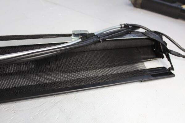 Mercedes Benz W212 E63 AMG Rear Window Awning Shade A2128101620