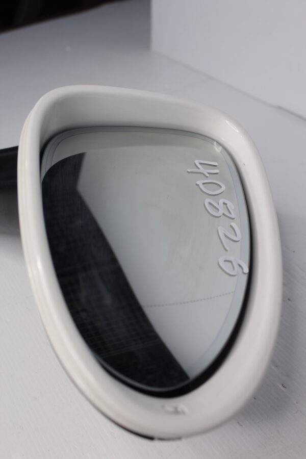 Porsche Macan 95B Right Drivers Side Mirror Electric Fold 95B857508C