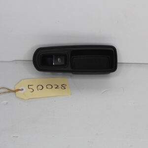 Porsche Macan 95B Front Left Passenger Window Switch 7PP959855C, 95B867152 - Image 2