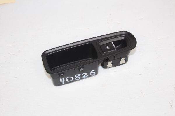 Porsche Macan 95B Front Left Passenger Window Switch 7PP959855C, 95B867152