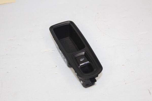 Porsche Macan 95B Front Left Passenger Window Switch 7PP959855C, 95B867152