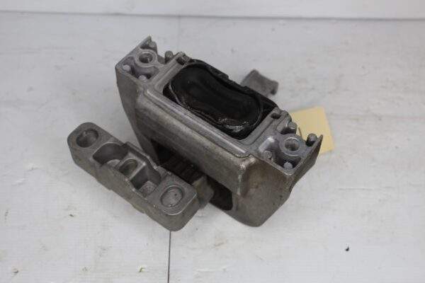 Audi 8V S3 / Volkswagen Golf Mk7 R Engine Motor Mount 5Q0 199 262 BK