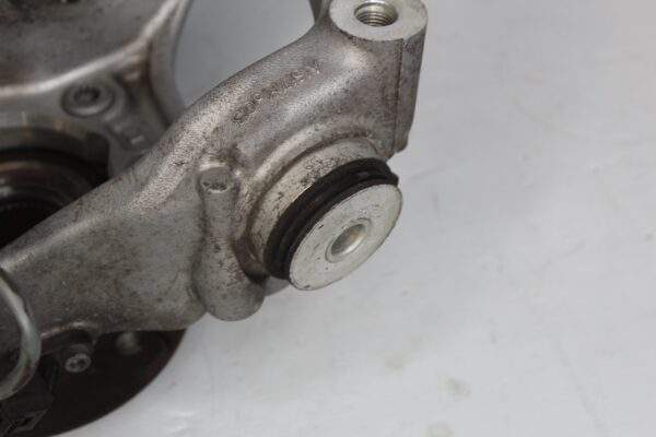 Audi 8K A4 8T 8F A5 Rear Left Knuckle Carrier 8K0 505 431 AR