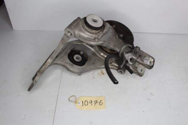 Audi 8K A4 8T 8F A5 Rear Left Knuckle Carrier 8K0 505 431 AR