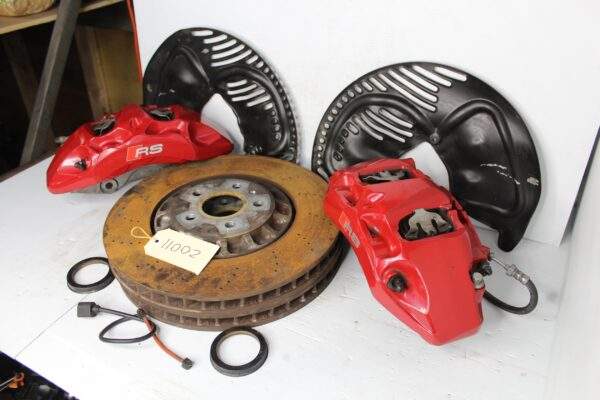 Audi F3 RSQ3 Akebono 6 Piston Brake Caliper Set 374mm