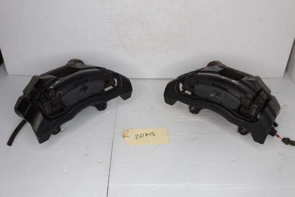 Volkswagen Golf Mk6 R Front Brake Caliper's Pair Set 8P0615123A, 8P0615124A
