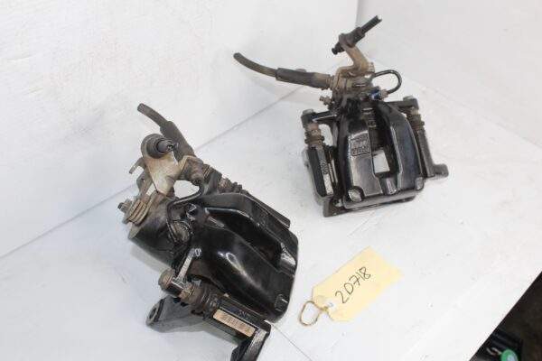 Volkswagen Golf Mk6 R Rear Brake Caliper's Pair Set 8J0615423E, 8J0615424E