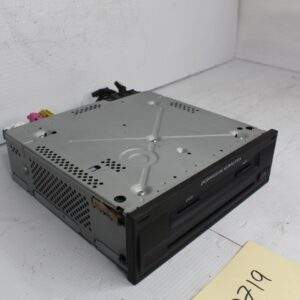 Volkswagen Mk7 Golf MIB2 Radio Infotainment Control Unit 3Q0035846A 3Q0035846AX - Image 7