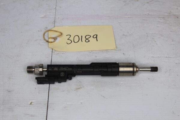 BMW F80 F82 F87 M2 M3 M4 S55 Fuel Injector EU6 13647639994