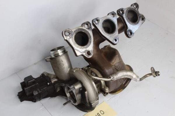 BMW F80 F82 F87 M2 M3 M4 S55 3.0L Front Turbo Turbocharger 11657849650