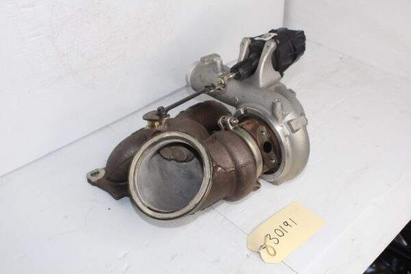 BMW F80 F82 F87 M2 M3 M4 S55 3.0L Rear Turbo Turbocharger 11657849651