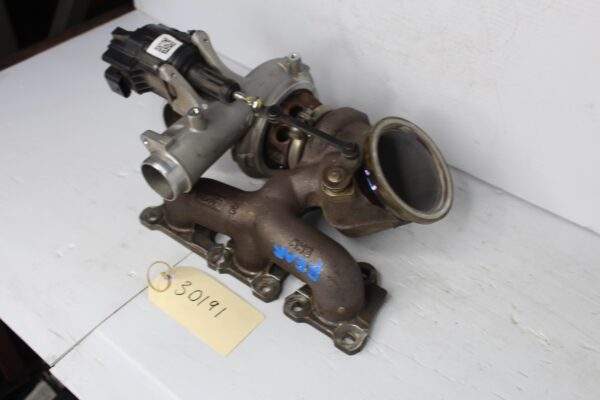 BMW F80 F82 F87 M2 M3 M4 S55 3.0L Rear Turbo Turbocharger 11657849651