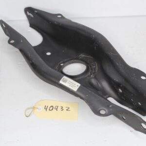Mercedes Benz W205 C43 Rear Left & Right Lower Control Arm A2053522000 - Image 11