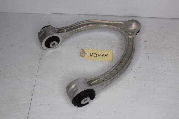 Mercedes Benz W205 C43 C63 Front Right Upper Control Transverse Arm A2053303403