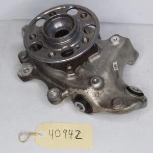 Mercedes Benz W205 C43 Rear Right Knuckle Carrier Hub A2053508808