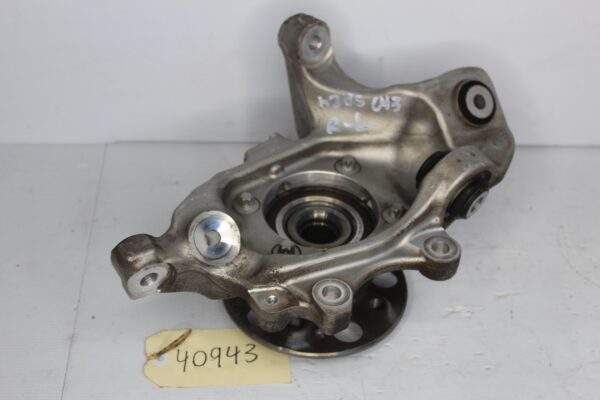 Mercedes Benz W205 C43 Rear Left Knuckle Carrier Hub A2053508708