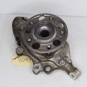 Mercedes Benz W205 C43 Rear Left Knuckle Carrier Hub A2053508708