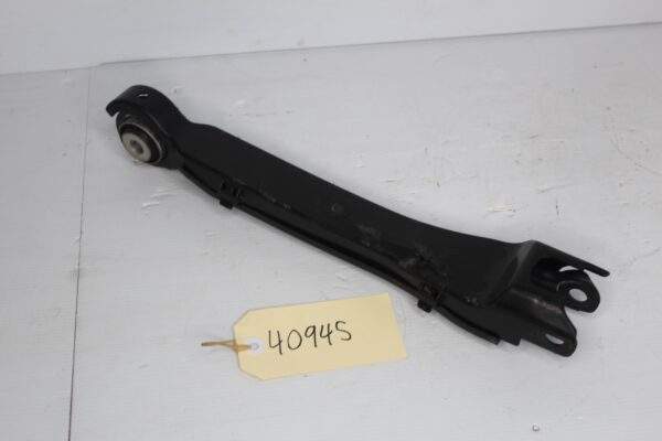 Mercedes Benz W205 C43 Rear Left & Right Lower Control Thrust Arm A2043500229
