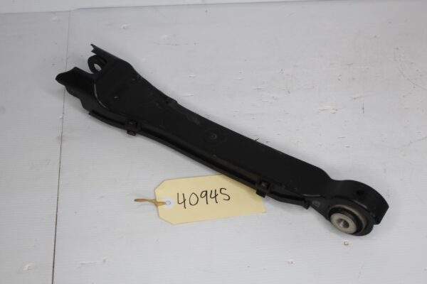 Mercedes Benz W205 C43 Rear Left & Right Lower Control Thrust Arm A2043500229