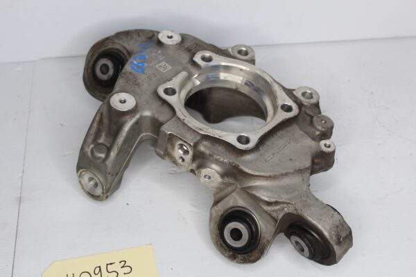 Mercedes Benz W205 C63s Coupe Rear Left Knuckle Carrier A2053501514