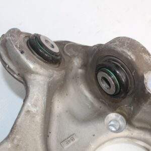 Mercedes Benz W205 C63s Coupe Rear Right Knuckle Carrier A2053501614 - Image 4
