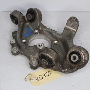 Mercedes Benz W205 C63s Coupe Rear Right Knuckle Carrier A2053501614 - Image 12