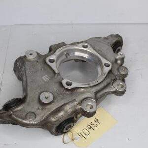 Mercedes Benz W205 C63s Coupe Rear Right Knuckle Carrier A2053501614