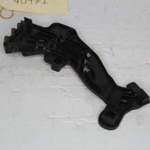 Mercedes Benz W205 C63s Rear Left Cable Holder Bracket A2055460346 - Image 9