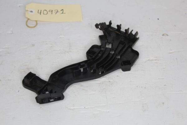 Mercedes Benz W205 C63s Rear Left Cable Holder Bracket A2055460346