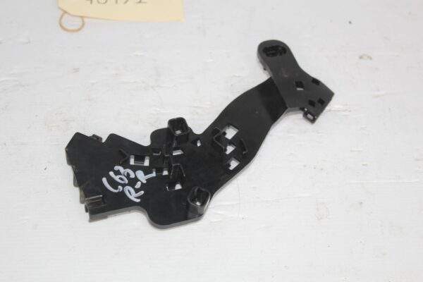 Mercedes Benz W205 C63s Rear Left Cable Holder Bracket A2055460346