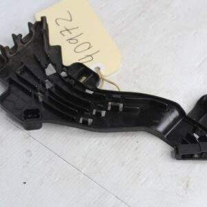 Mercedes Benz W205 C63s Rear Right Cable Holder Bracket A2055460446 - Image 7