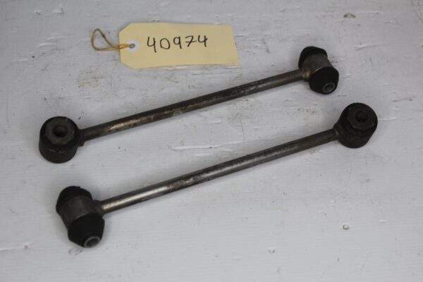 Mercedes Benz W205 C43 AMG Rear Sway Bar Links A2053260317, A2053260417