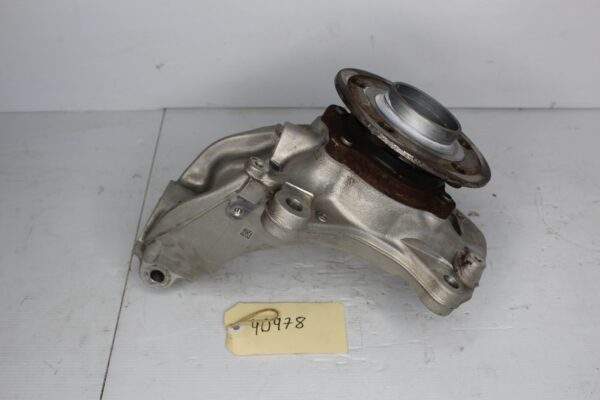 Mercedes Benz W177 A250 Front Right Knuckle with Bearing A2473320800