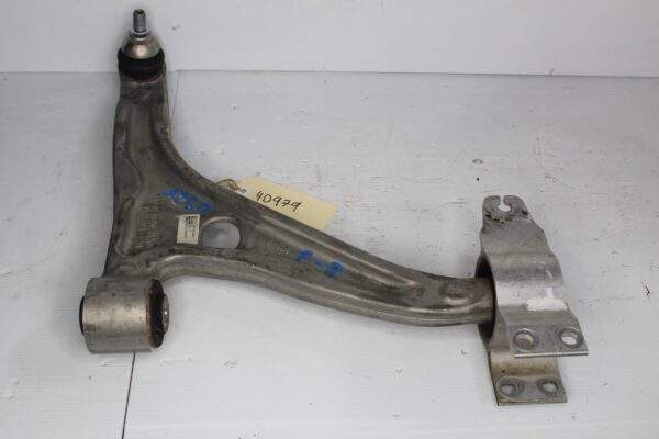 Mercedes Benz W177 A250 Front Right Lower Control Arm A2473307602
