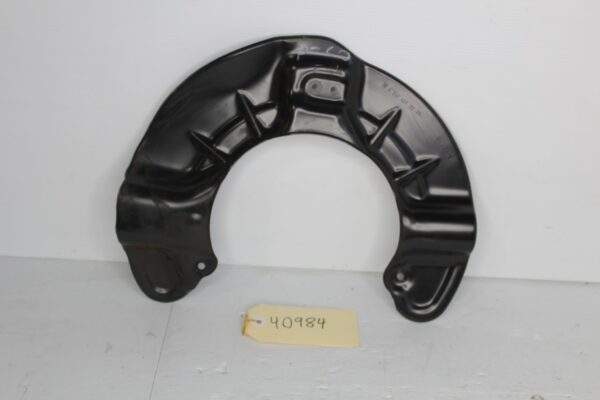 Mercedes Benz W177 A250 Front Right Brake Dust Shield A2474210220