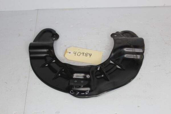 Mercedes Benz W177 A250 Front Right Brake Dust Shield A2474210220