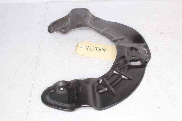 Mercedes Benz W177 A250 Front Right Brake Dust Shield A2474210220
