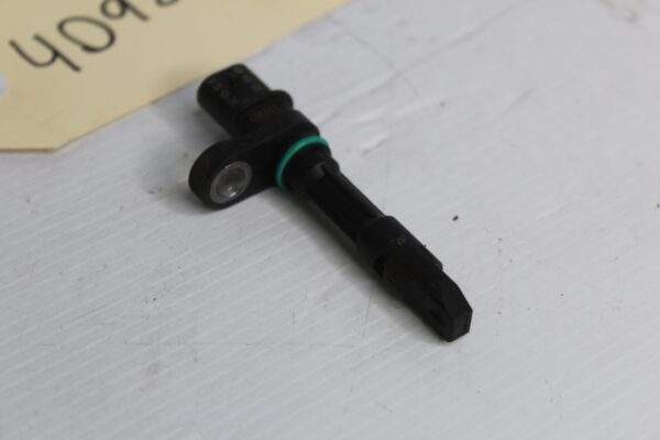 Mercedes Benz W177 A250 Front Wheel Speed ABS Sensor A2479050000