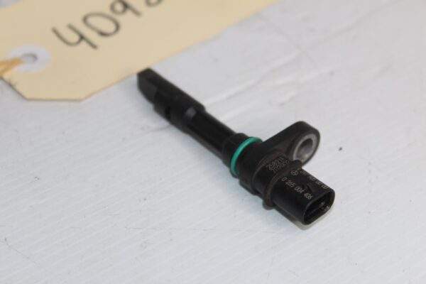 Mercedes Benz W177 A250 Front Wheel Speed ABS Sensor A2479050000