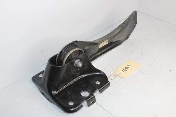 Mercedes Benz W177 A250 Rear Right Trailing Control Arm A1773504401