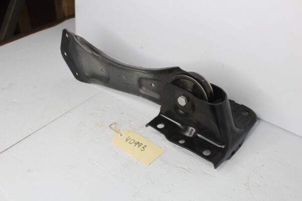 Mercedes Benz W177 A250 Rear Right Trailing Control Arm A1773504401